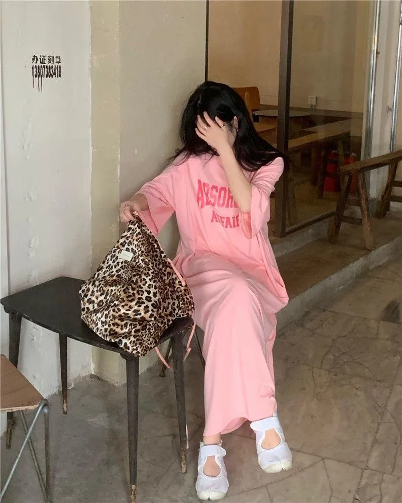 Hong Kong-style Summer Short-sleeved T-shirt Dress Women's New-style Loose Slimming Crewneck Letter Printed Mid-length Over-the-knee Dress display picture 5