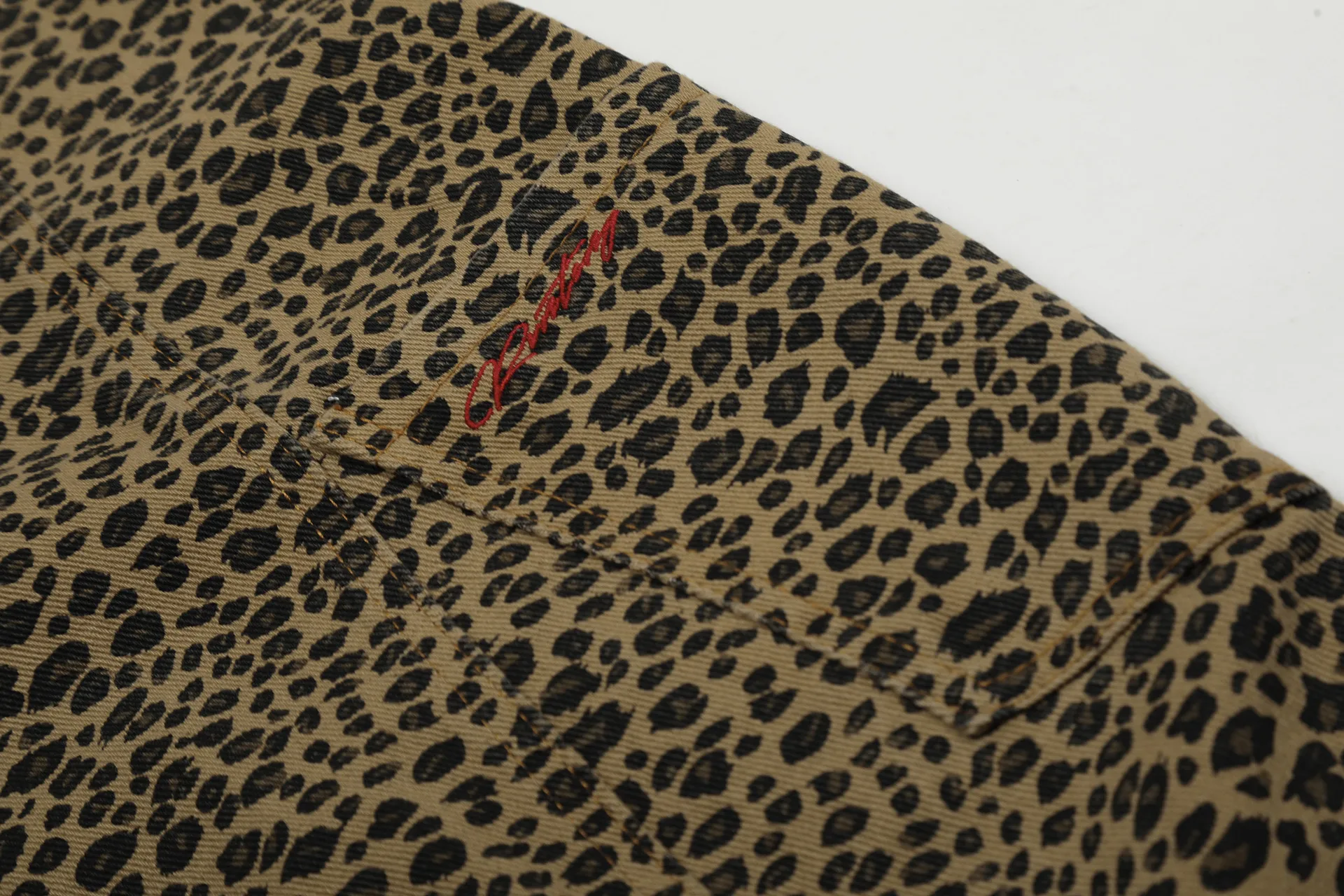 Jiayiku Fashion Brand  New  Vibe Leopard Print Personalized Machete Casual Pants Men And Women Ins Fashion Wide Leg Pants display picture 12