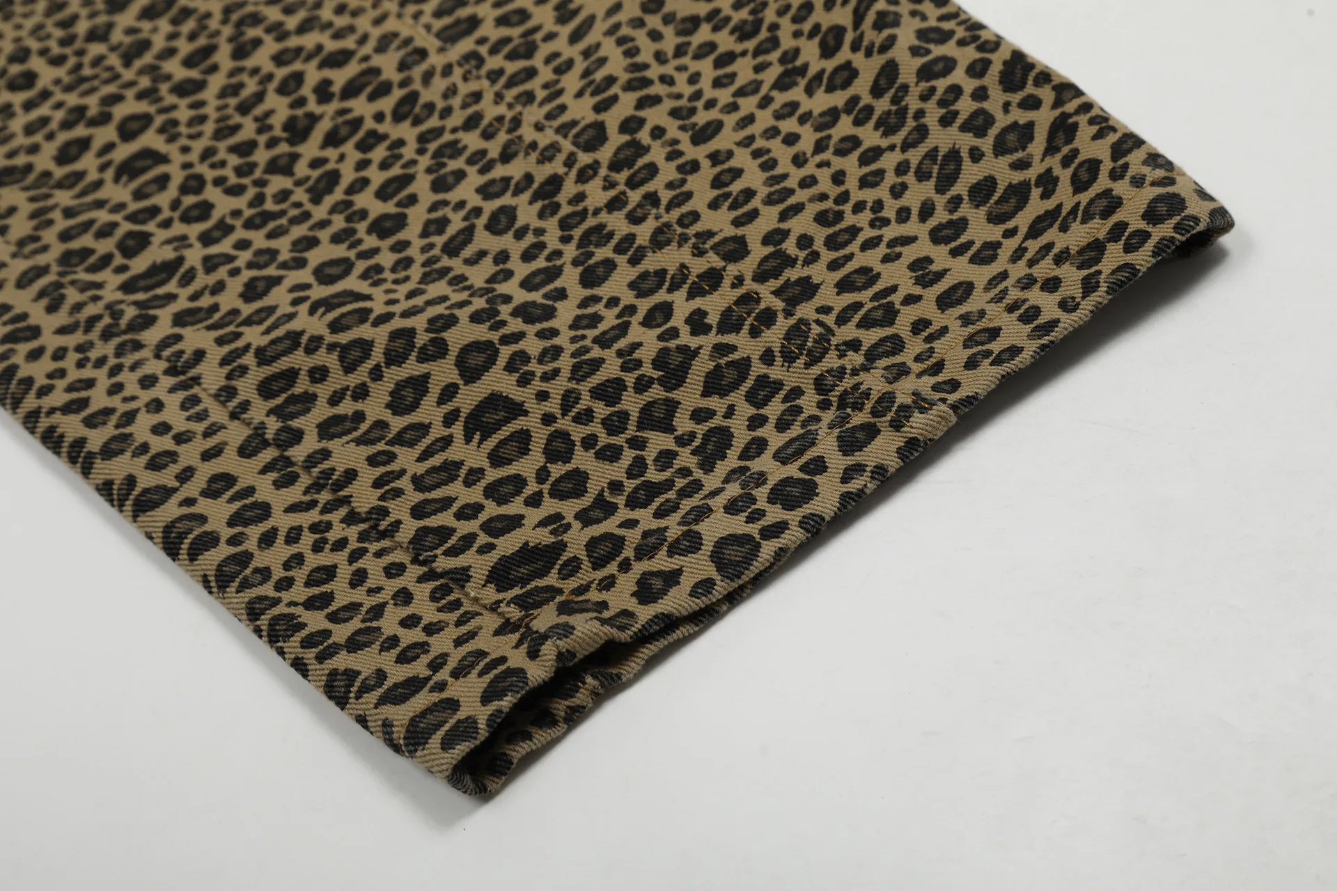 Jiayiku Fashion Brand  New  Vibe Leopard Print Personalized Machete Casual Pants Men And Women Ins Fashion Wide Leg Pants display picture 13
