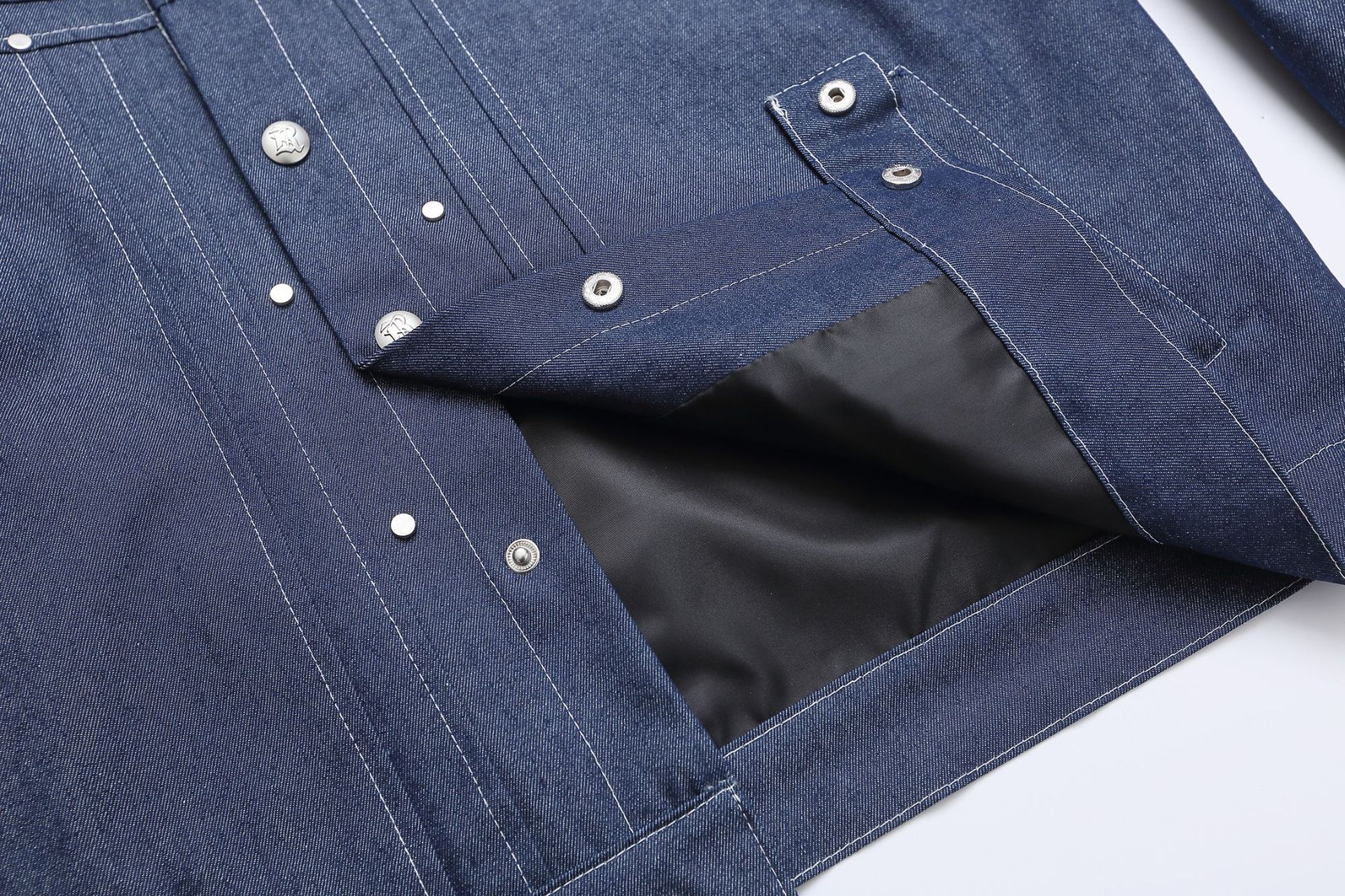 Jiayiku Tide Brand  Spring New American Retro Pleated Wash Denim Jacket Loose Boxy Jacket For Men display picture 9