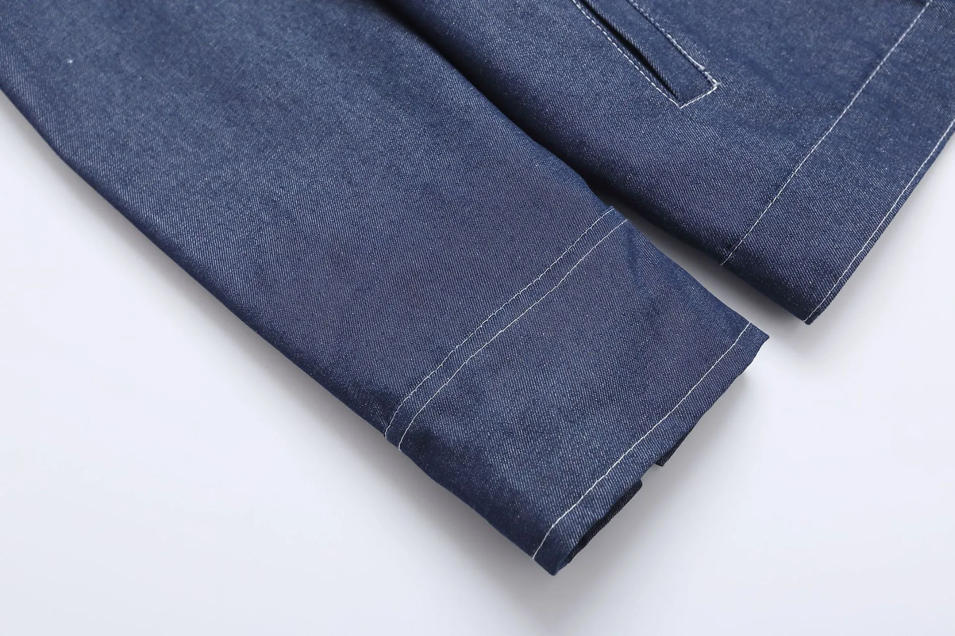 Jiayiku Tide Brand  Spring New American Retro Pleated Wash Denim Jacket Loose Boxy Jacket For Men display picture 10