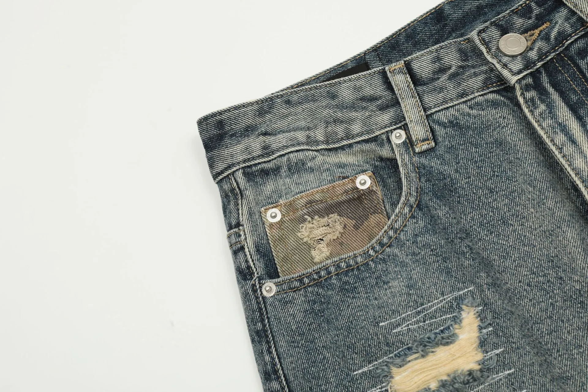 Jiayiku Tide Brand  New  High Street Vibe Camouflage Stitching Jeans Straight RO Tide Loose Pants display picture 8