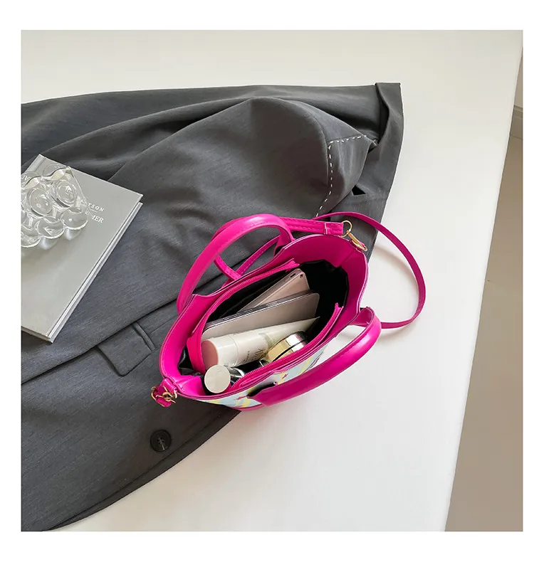 Niche Design Fashion Bag Internet Celebrant Bucket Handbag New Cute Dopamine Color Vegetable Basket Bag Crossbody Bag display picture 8