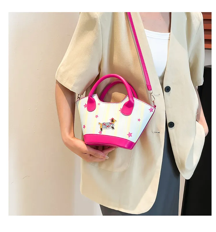 Niche Design Fashion Bag Internet Celebrant Bucket Handbag New Cute Dopamine Color Vegetable Basket Bag Crossbody Bag display picture 33