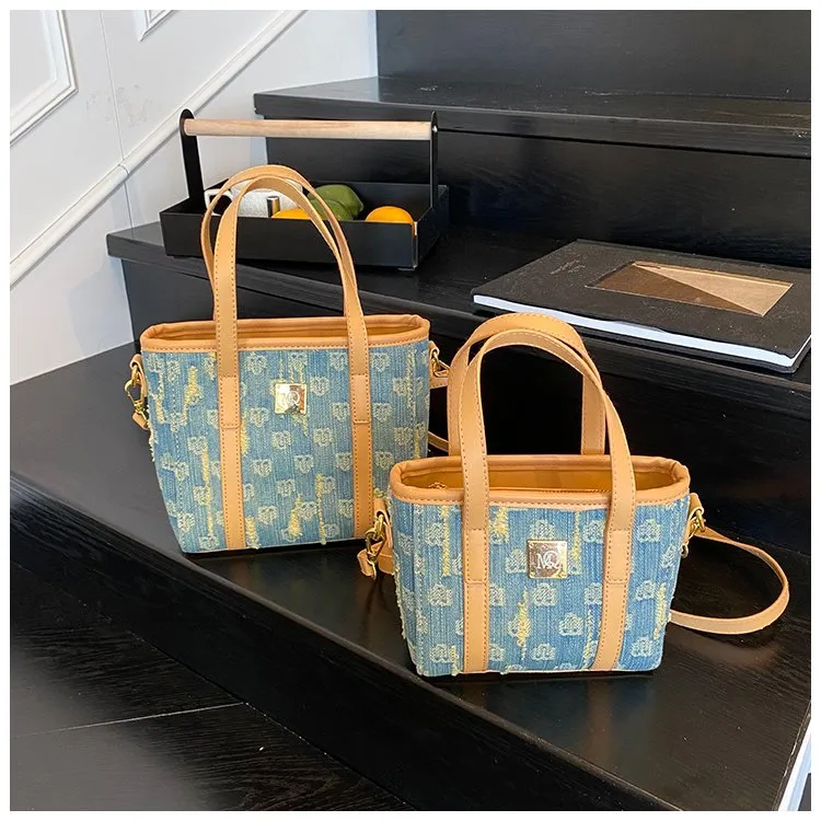 Women's Pu Leather Denim Color Block Streetwear Square Zipper Shoulder Bag display picture 2
