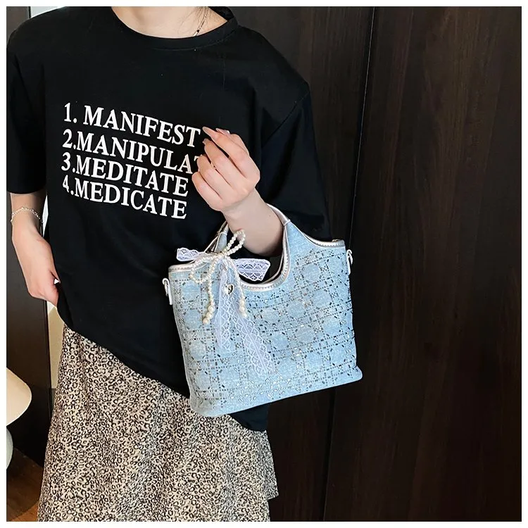 Women's Pu Leather Glittery Streetwear Square Zipper Shoulder Bag display picture 10