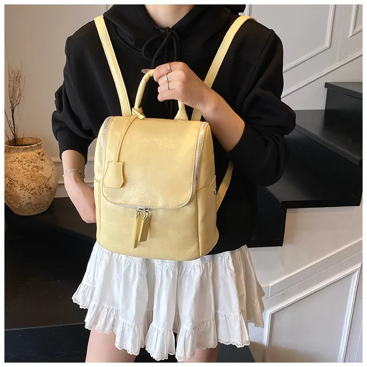 Solid Color Casual Holiday Women's Backpack display picture 19