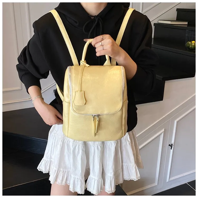 Solid Color Casual Holiday Women's Backpack display picture 18