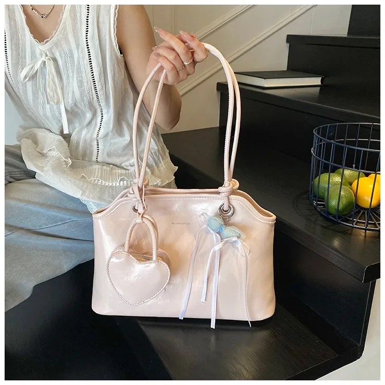 Women's Pu Leather Solid Color Streetwear Square Zipper Shoulder Bag display picture 14