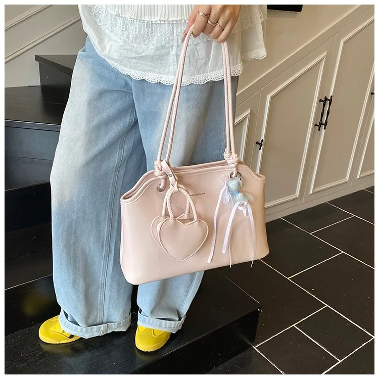 Women's Pu Leather Solid Color Streetwear Square Zipper Shoulder Bag display picture 22