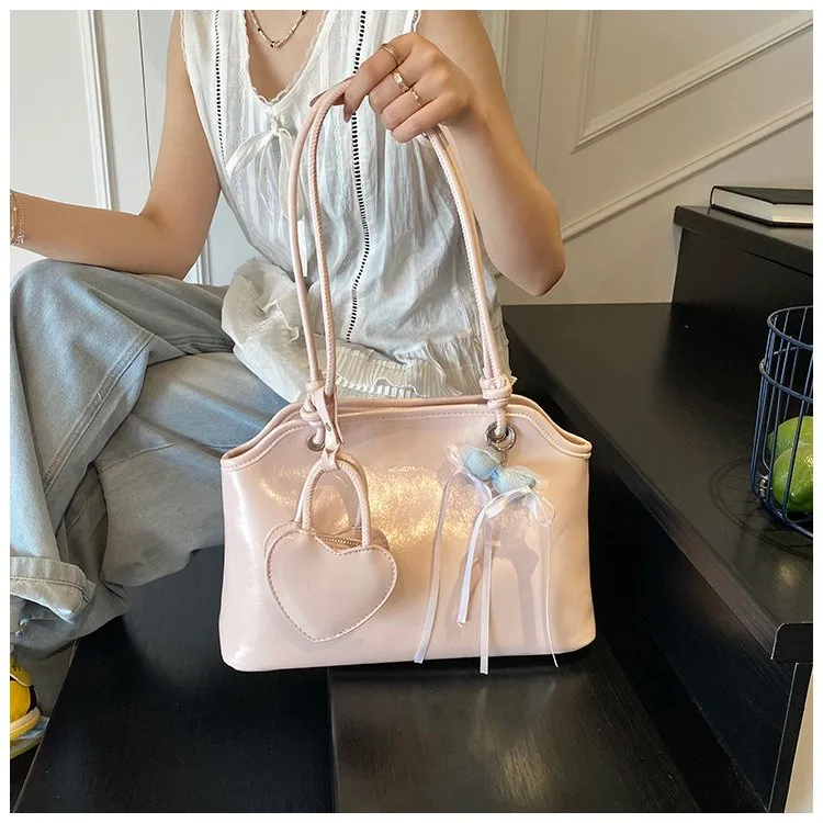 Women's Pu Leather Solid Color Streetwear Square Zipper Shoulder Bag display picture 10