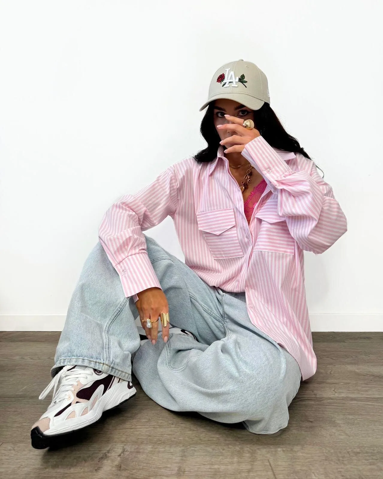 Hot Selling Spring And Summer Long Sleeve Striped Loose Shirt Striped Double Pocket Top display picture 5