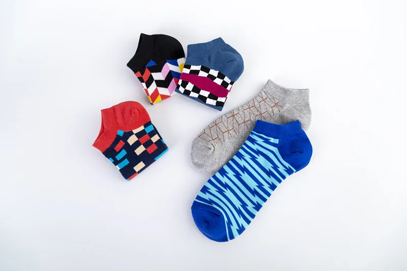 Spring And Summer New Men's Socks Trend New Geometric Series Men's  Version Of The Boat Socks Men's Socks Casual Socks Wholesale display picture 1