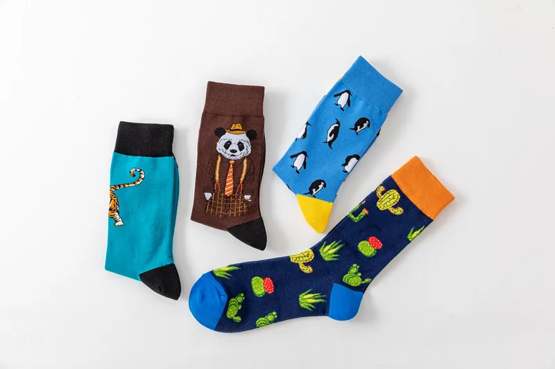 Autumn And Winter New Long Happy Socks Men And Women Couple Fashion Personality Abstract  Fashion Brand Socks Wholesale display picture 1