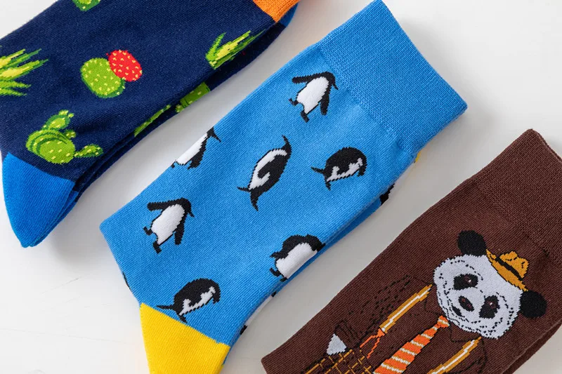 Autumn And Winter New Long Happy Socks Men And Women Couple Fashion Personality Abstract  Fashion Brand Socks Wholesale display picture 3