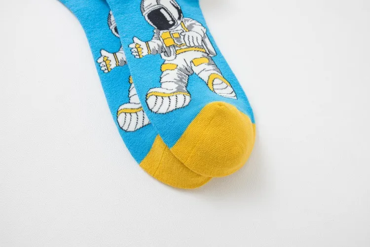New In Stock Fashion Fashion Socks Socks Wholesale Casual Men's Cotton Socks Astronaut Series Tube Socks Without Clip display picture 7