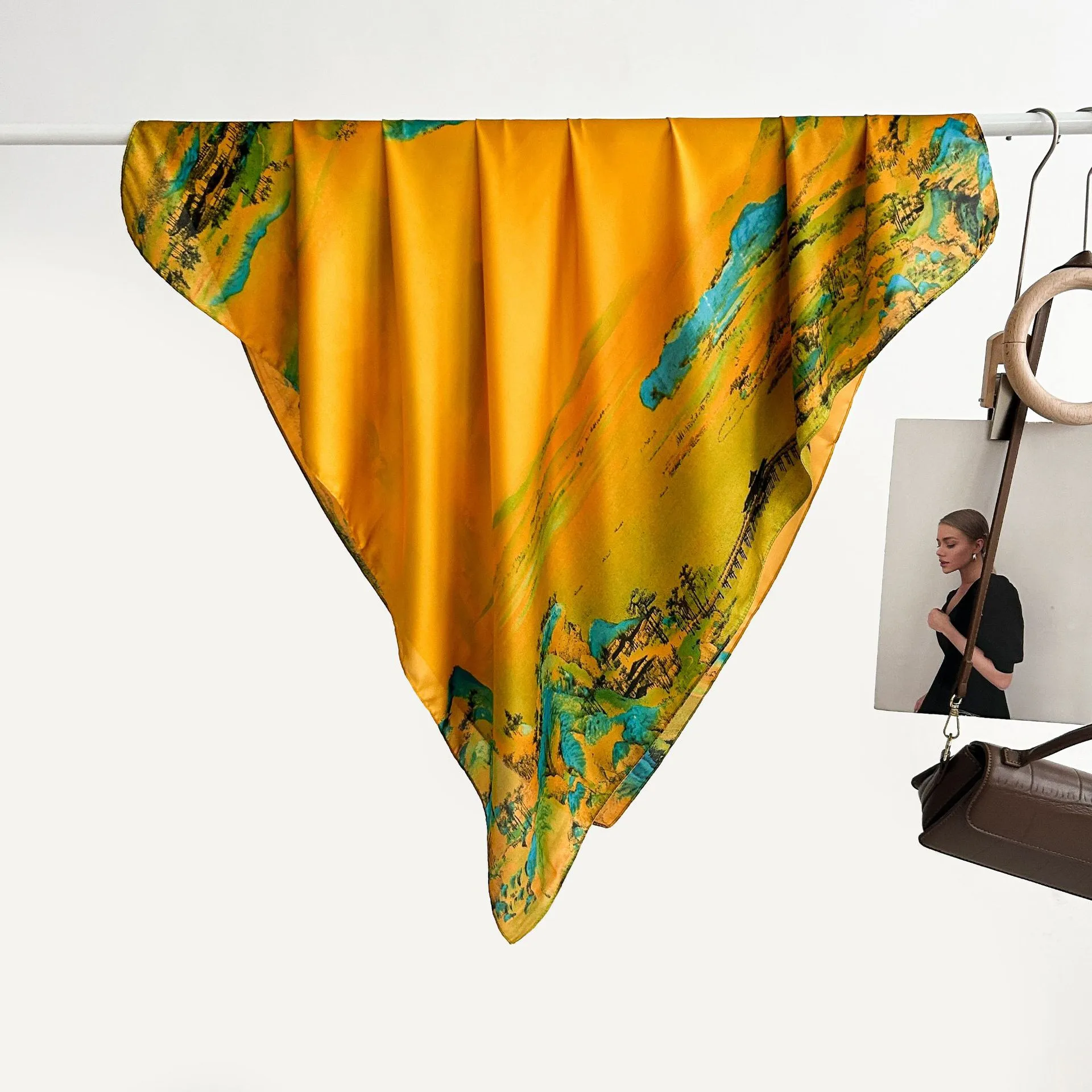 Silk Scarf Retro 90 Large Square Scarf Twill Printed New-style Silk High-end Sense Decorative Gift Scarf Wholesale display picture 3