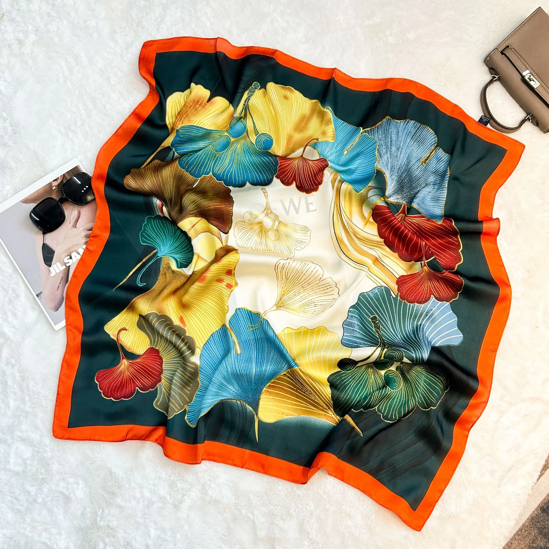 Silk Scarf Retro 90 Large Square Scarf Twill Printed New-style Silk High-end Sense Decorative Gift Scarf Wholesale display picture 5