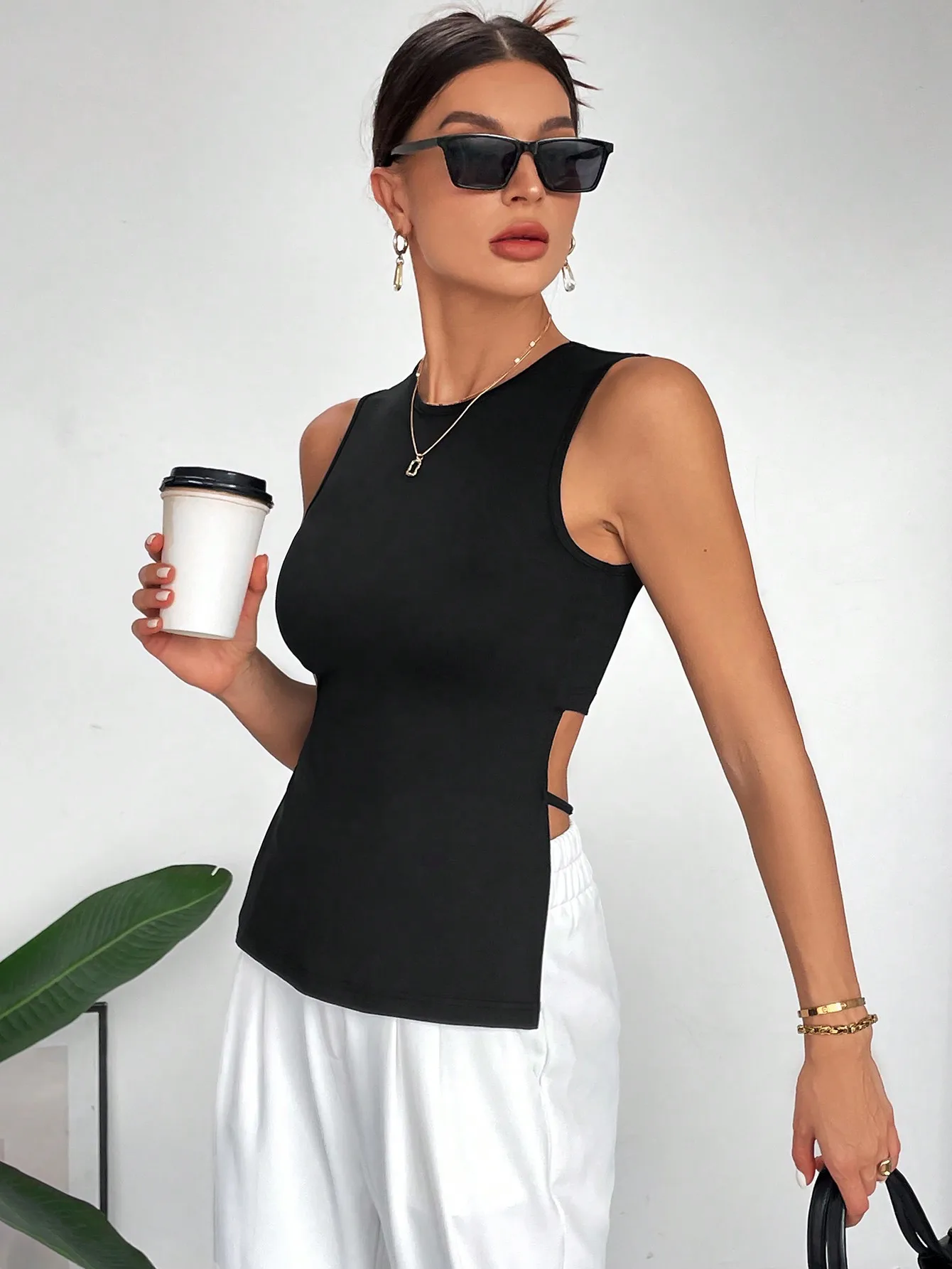 International Station  Women's  Spring And Summer New Simple Sexy Vest Front Long Rear Short Asymmetrical Top display picture 7