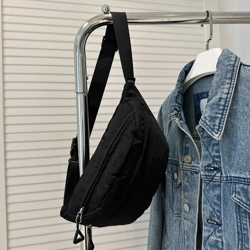 Chest Bag Women's New Sports And Leisure Solid Color Lightweight Shoulder Bag Large Capacity Versatile Crossbody Bag Portable Waist Bag Women's Bag display picture 15