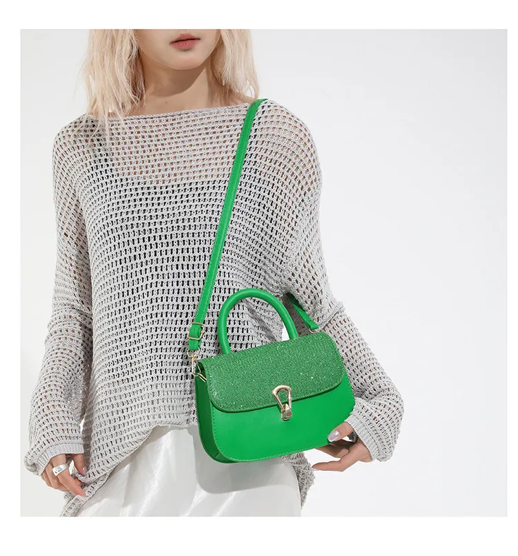 Trendy Personality Fresh Commuter Simple Women's Large-Capacity Single Shoulder Crossbody French Underarm Small Square Bag display picture 3