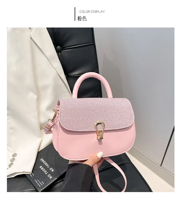 Trendy Personality Fresh Commuter Simple Women's Large-Capacity Single Shoulder Crossbody French Underarm Small Square Bag display picture 13
