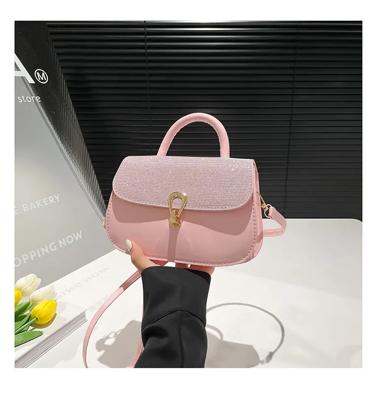 Trendy Personality Fresh Commuter Simple Women's Large-Capacity Single Shoulder Crossbody French Underarm Small Square Bag display picture 20