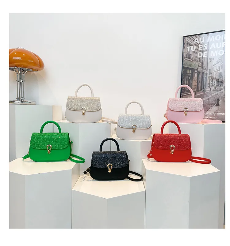 Trendy Personality Fresh Commuter Simple Women's Large-Capacity Single Shoulder Crossbody French Underarm Small Square Bag display picture 27