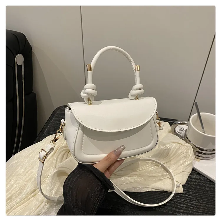Textured Solid Color New Fashion Stylish Underarm Fashion Summer Aesthetic Single Shoulder Crossbody Small Square Bag For Women display picture 13