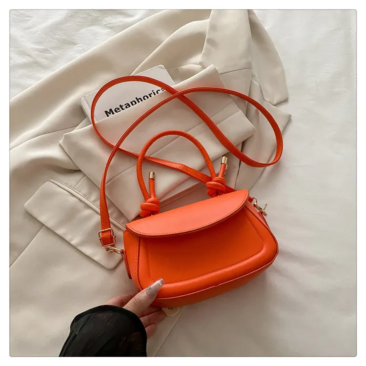 Textured Solid Color New Fashion Stylish Underarm Fashion Summer Aesthetic Single Shoulder Crossbody Small Square Bag For Women display picture 22