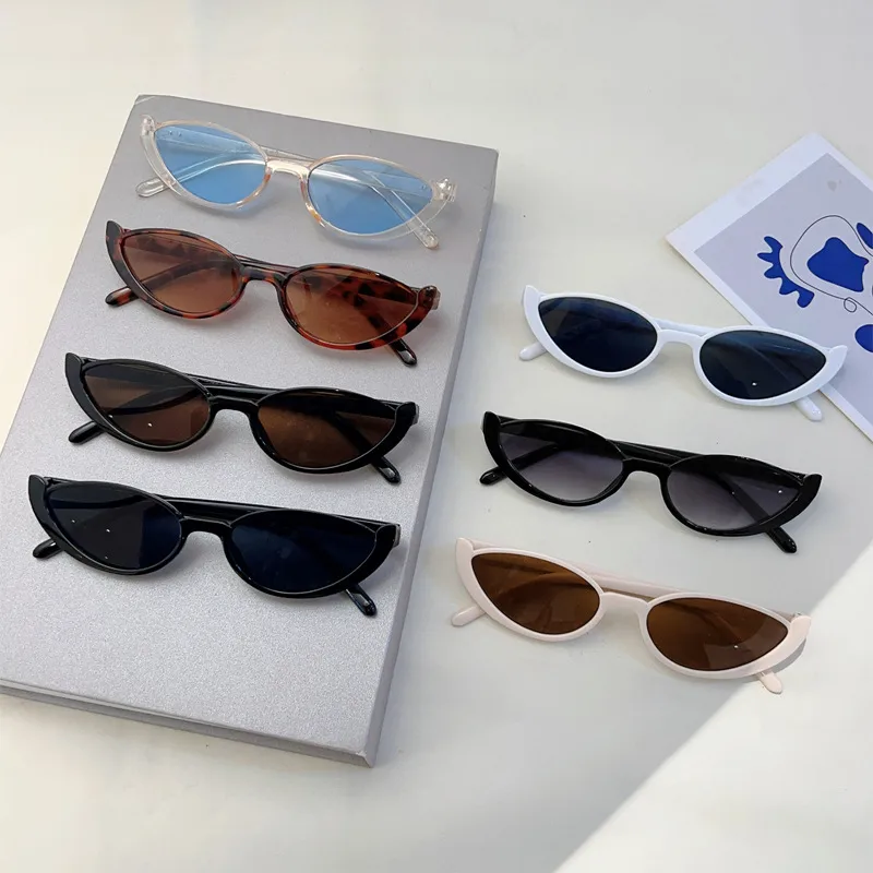 Fashion  New Cat's Eye Small Frame Internet Popular Same Style Sunglasses Street Shot Slimming Personalized Trendy  Style Sunglasses display picture 1