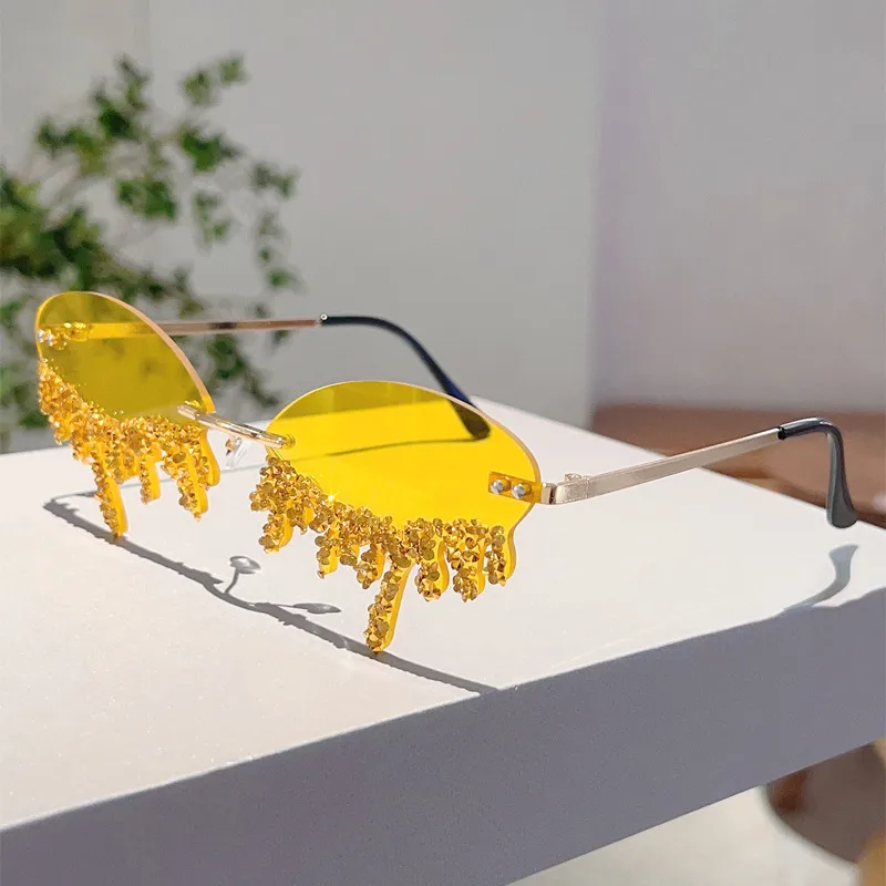 New  Borderless Diamond-encrusted Angel Tears Sunglasses Spice Girls Street Shooting Cool Personality Funny Sunglasses display picture 12