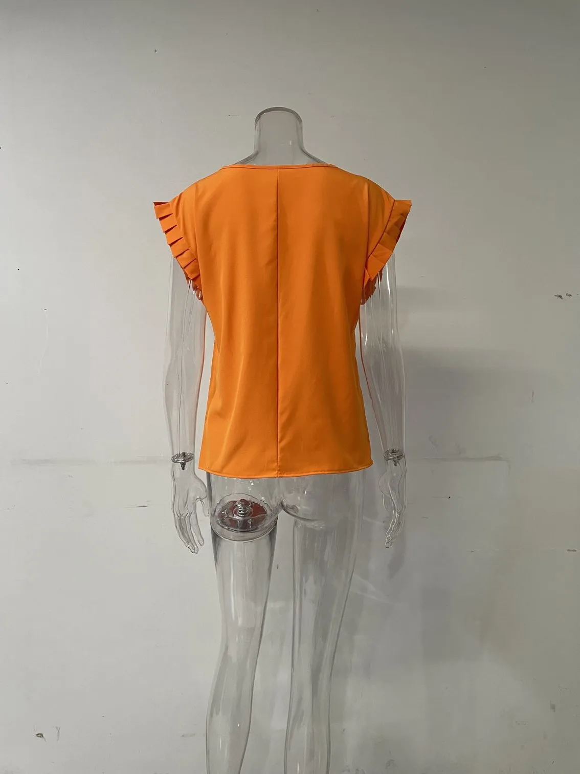 Independent Station Women's Top  Explosions Short Sleeve Simple Round Neck Pleated Shirt Women's Shirt display picture 9
