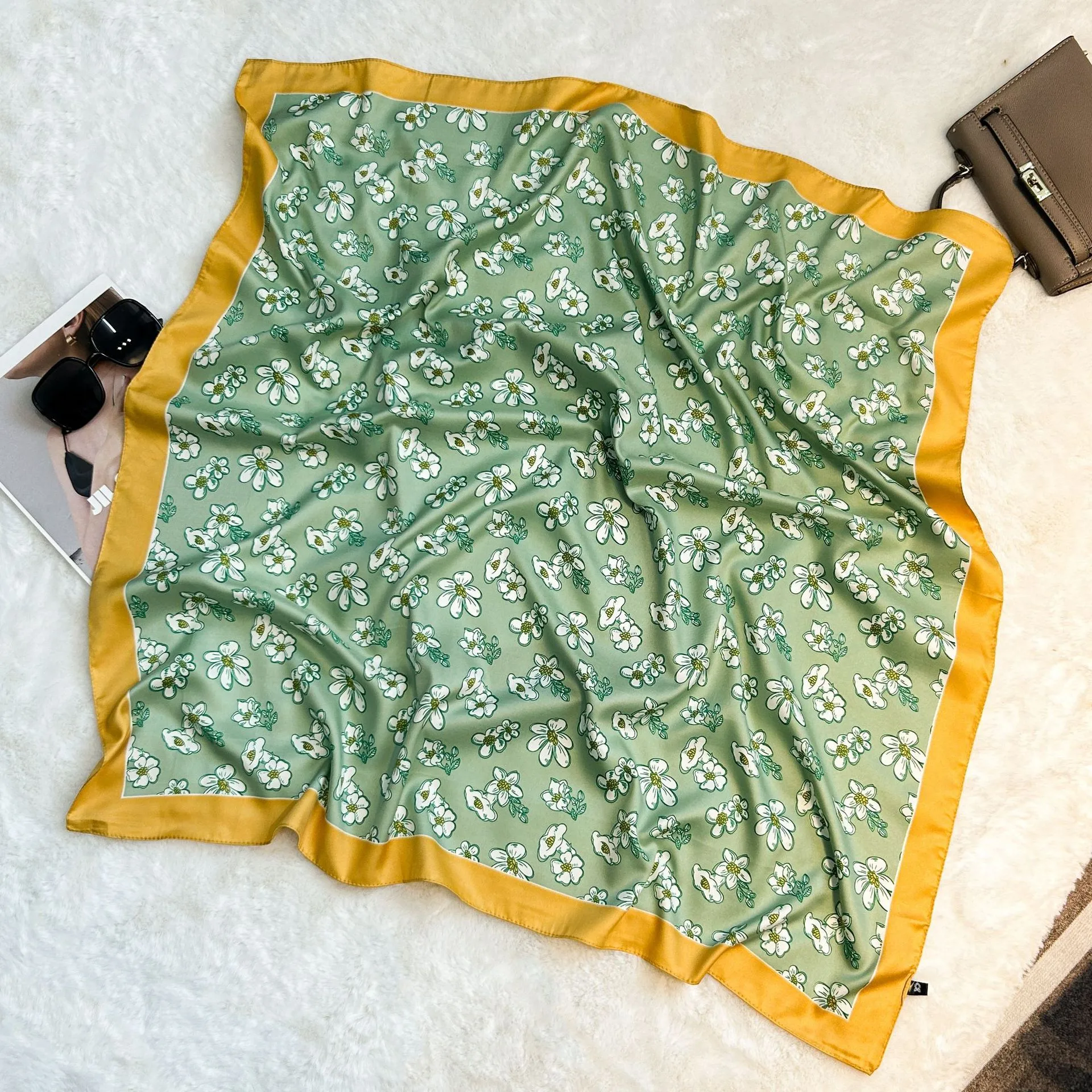 Silk Scarf Retro 90 Large Square Scarf Twill Printed New-style Silk High-end Sense Decorative Gift Scarf Wholesale display picture 10