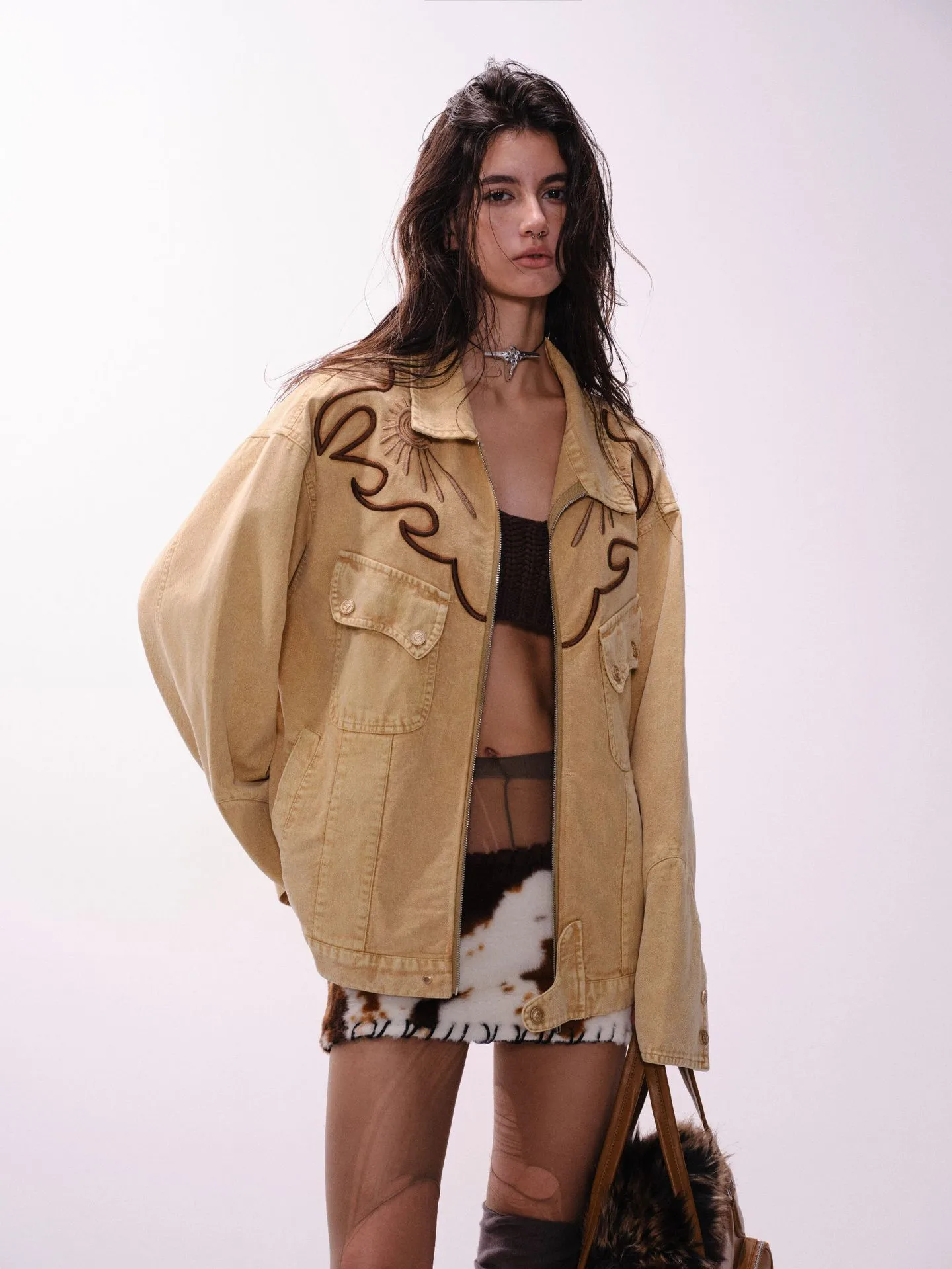 Jiayiku Tide Brand  Spring New American Retro Western Denim Wash Water Heavy Industry Embroidery Denim Jacket Coat display picture 8