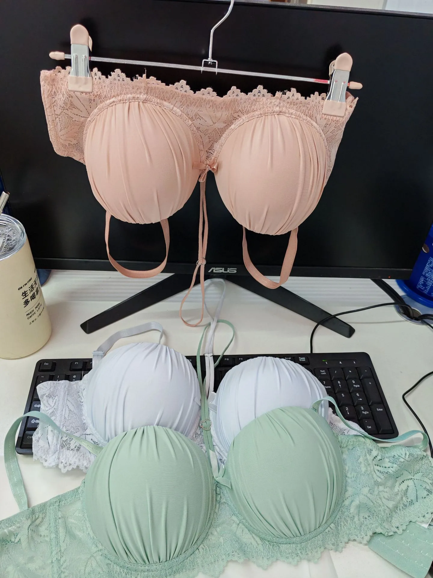 Foreign Single Underwear Women's Distribution On Behalf Of Overseas Sources Of Knitted Steel Ring Bra Foreign Trade Explosions Gathered Bra display picture 20