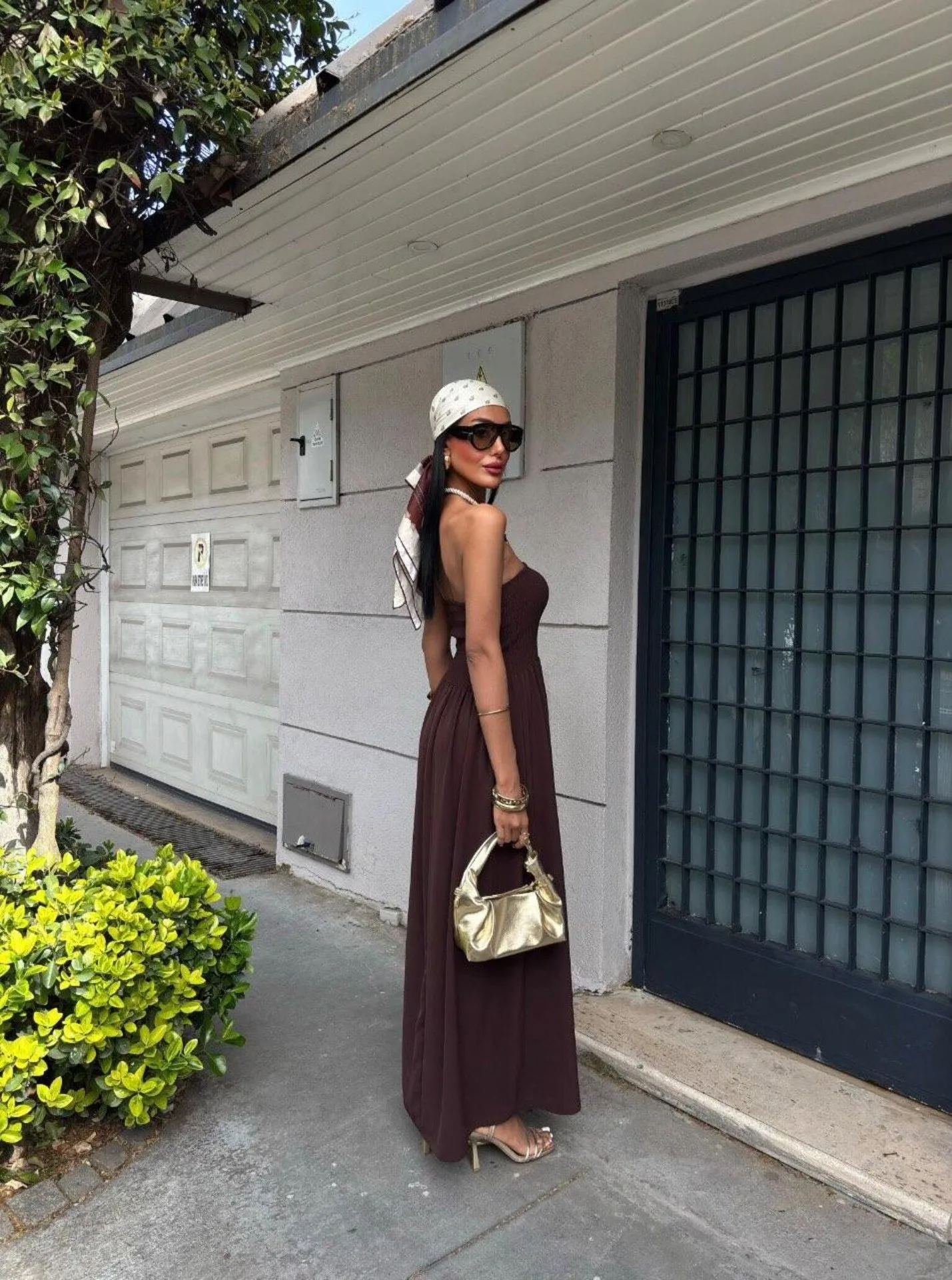 New Summer Fashion Solid Color One-character Collar Strapless Waist Long Dress Women display picture 4