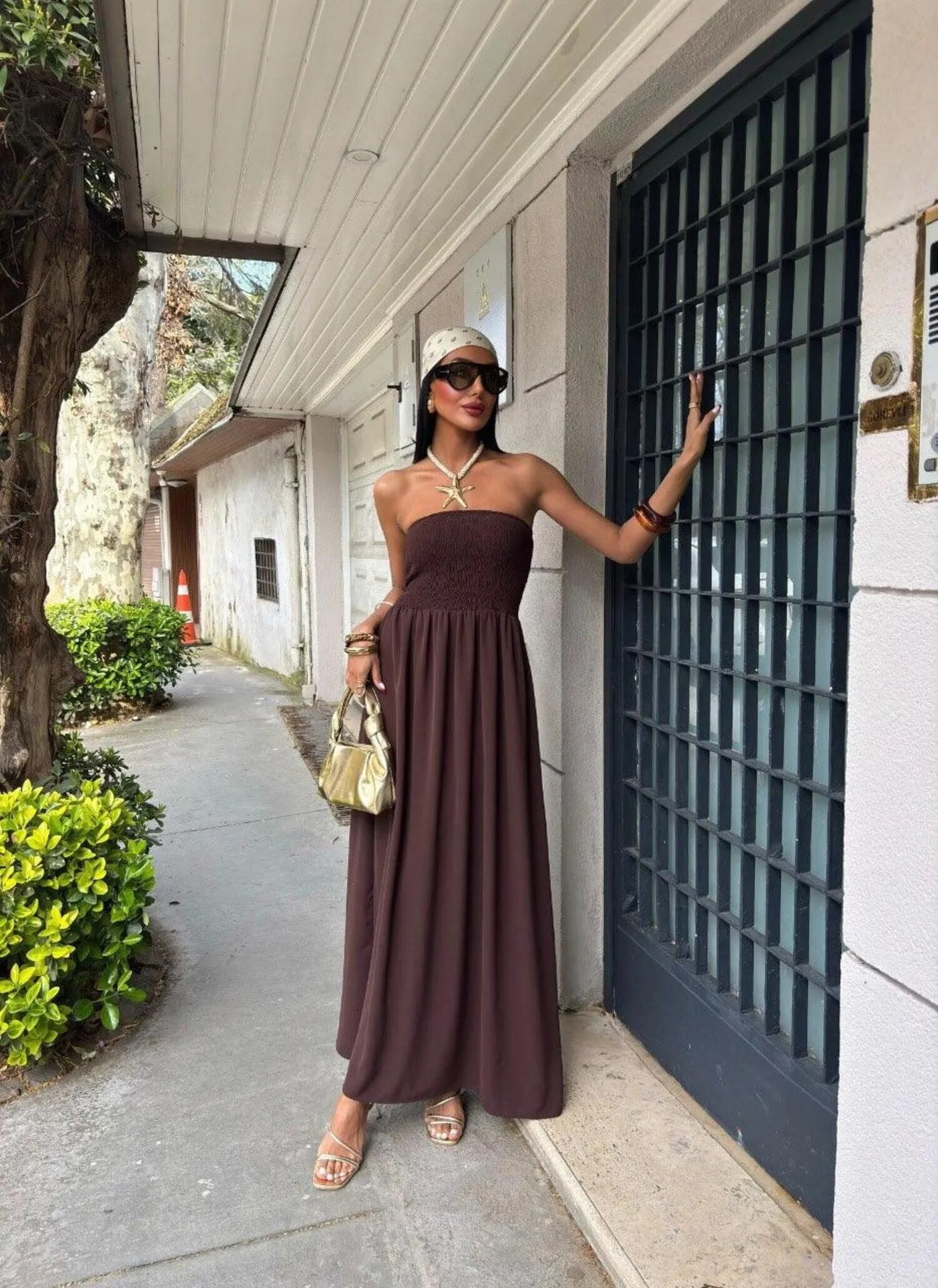 New Summer Fashion Solid Color One-character Collar Strapless Waist Long Dress Women display picture 6