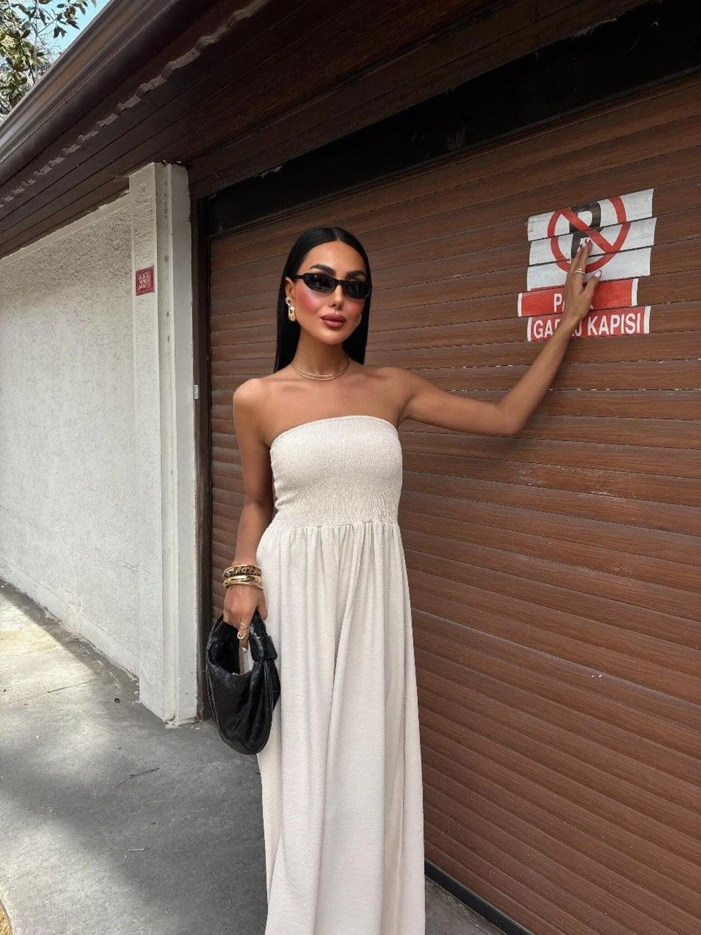 New Summer Fashion Solid Color One-character Collar Strapless Waist Long Dress Women display picture 10
