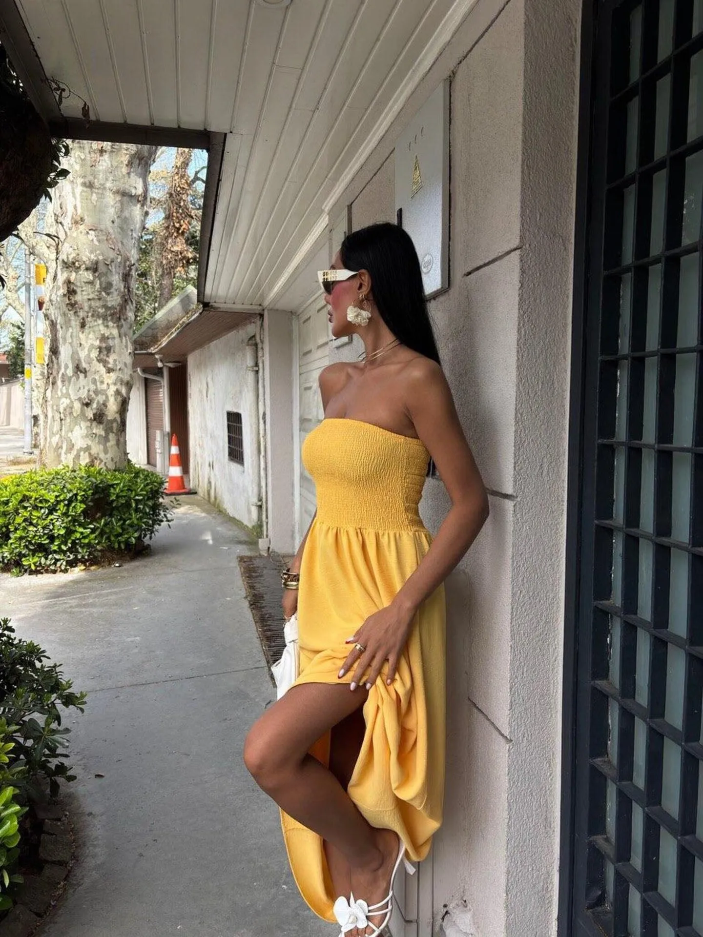 New Summer Fashion Solid Color One-character Collar Strapless Waist Long Dress Women display picture 17
