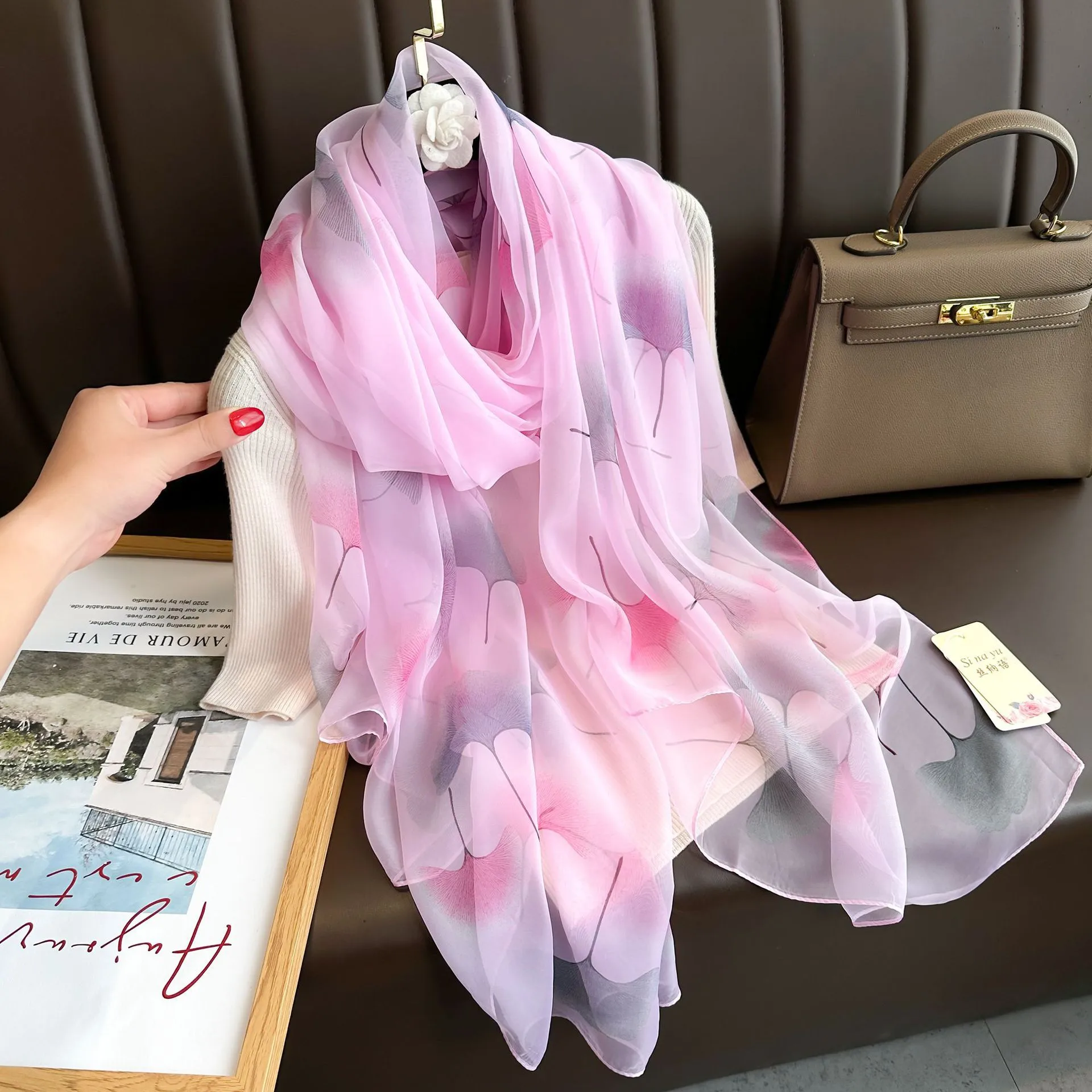 Superior Scarf Women's Summer Thin Sunscreen Scarf Large Shawl Long Scarf All-match Elegant Printing display picture 14