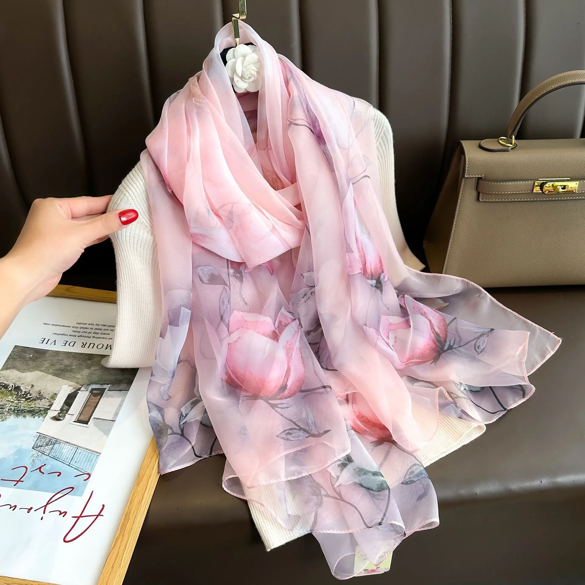 Superior Scarf Women's Summer Thin Sunscreen Scarf Large Shawl Long Scarf All-match Elegant Printing display picture 15