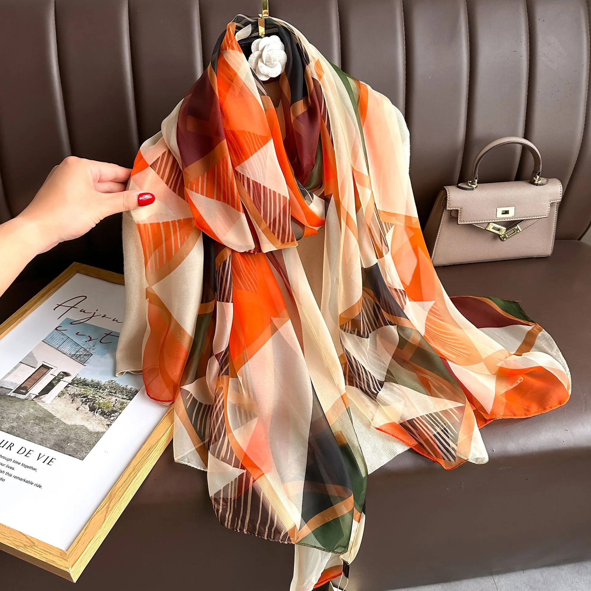 Superior Scarf Women's Summer Thin Sunscreen Scarf Large Shawl Long Scarf All-match Elegant Printing display picture 17