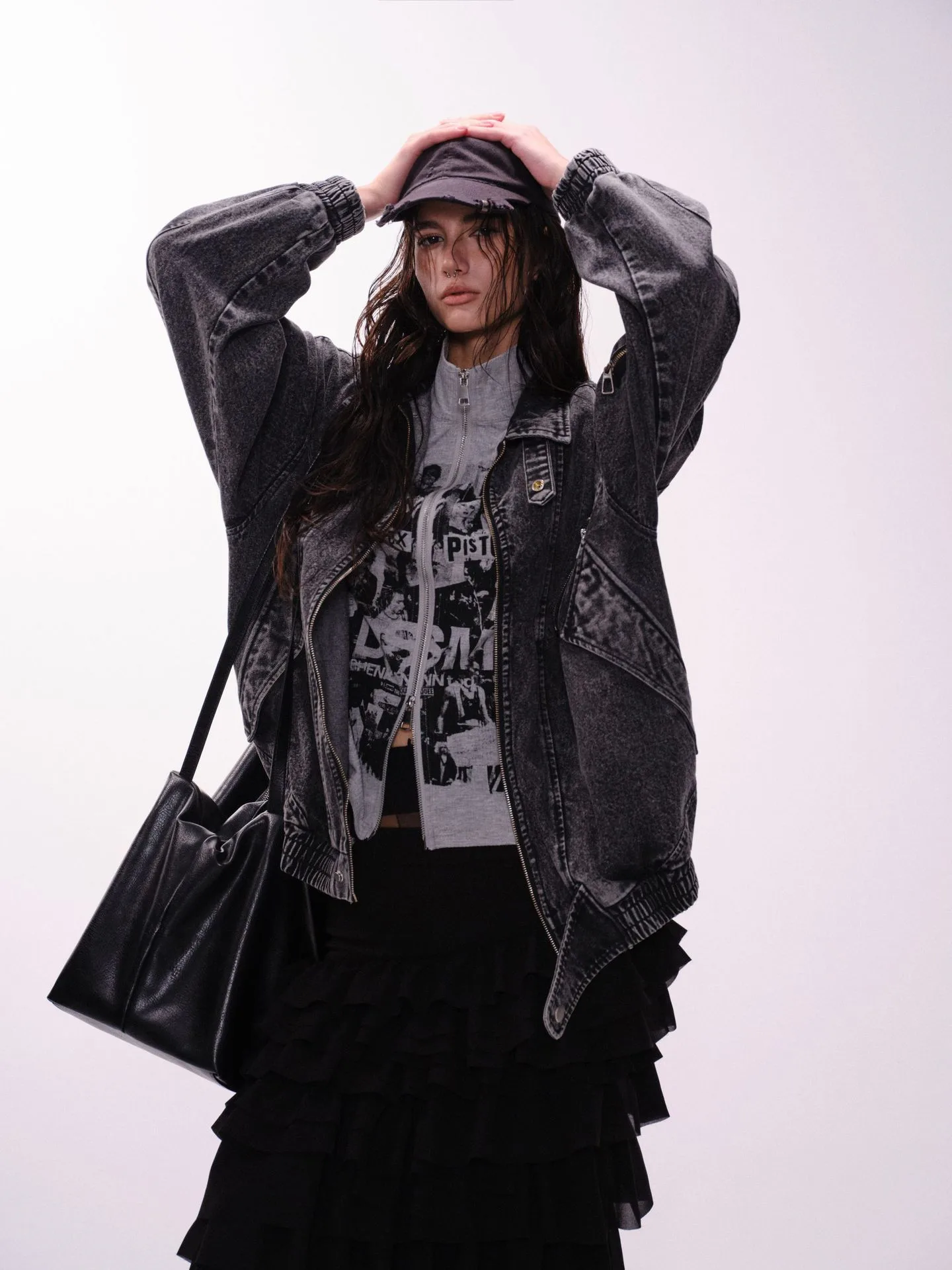 Jiayiku Men's  Spring New American Retro Smog Black Wash Water Denim Jacket Stitching Design Jacket display picture 6