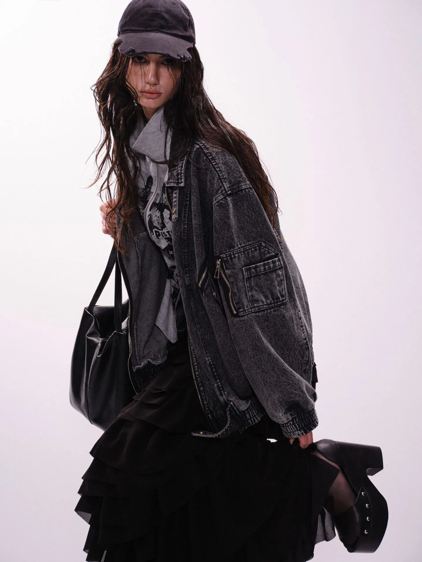 Jiayiku Men's  Spring New American Retro Smog Black Wash Water Denim Jacket Stitching Design Jacket display picture 8