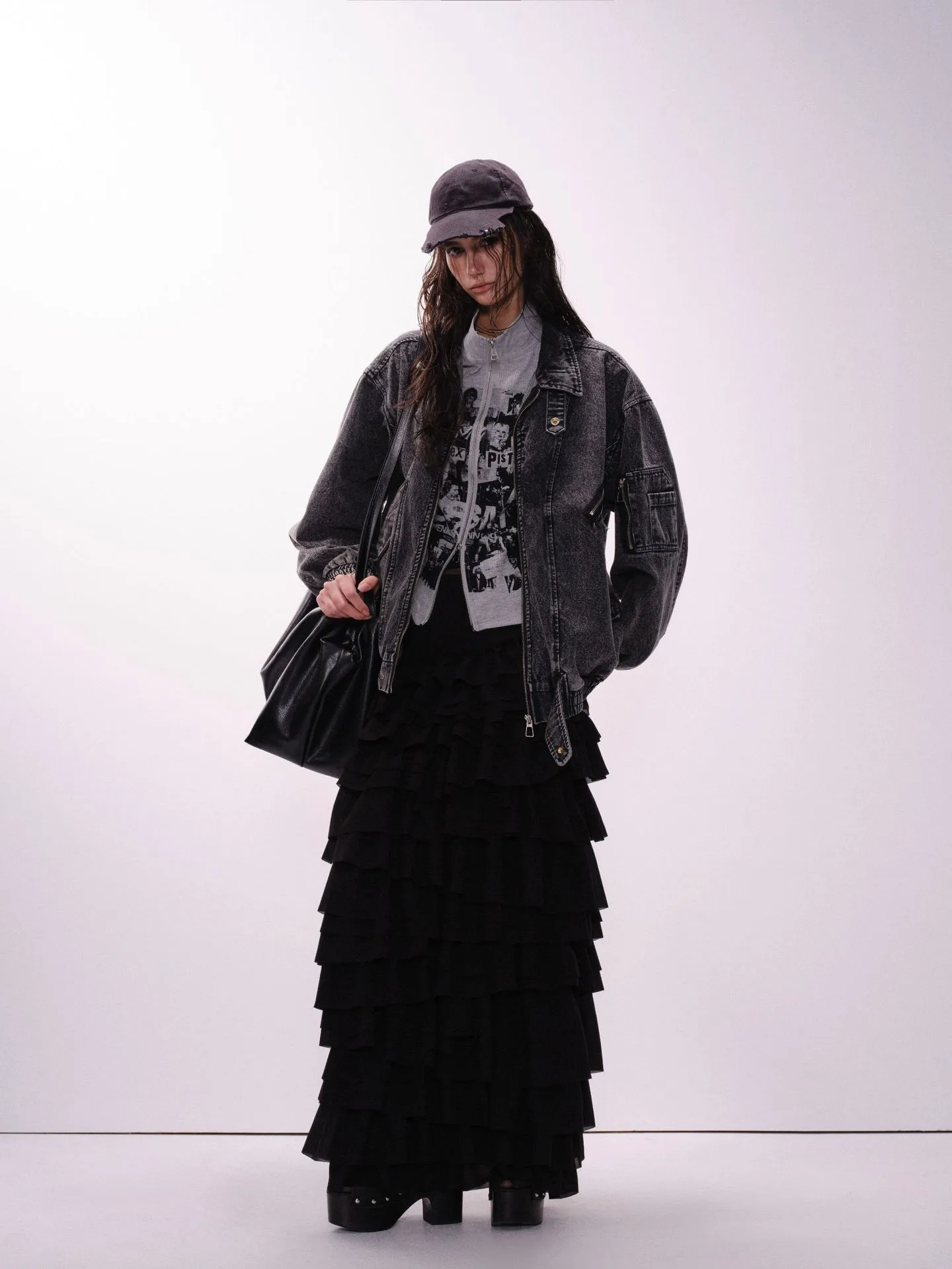 Jiayiku Men's  Spring New American Retro Smog Black Wash Water Denim Jacket Stitching Design Jacket display picture 10