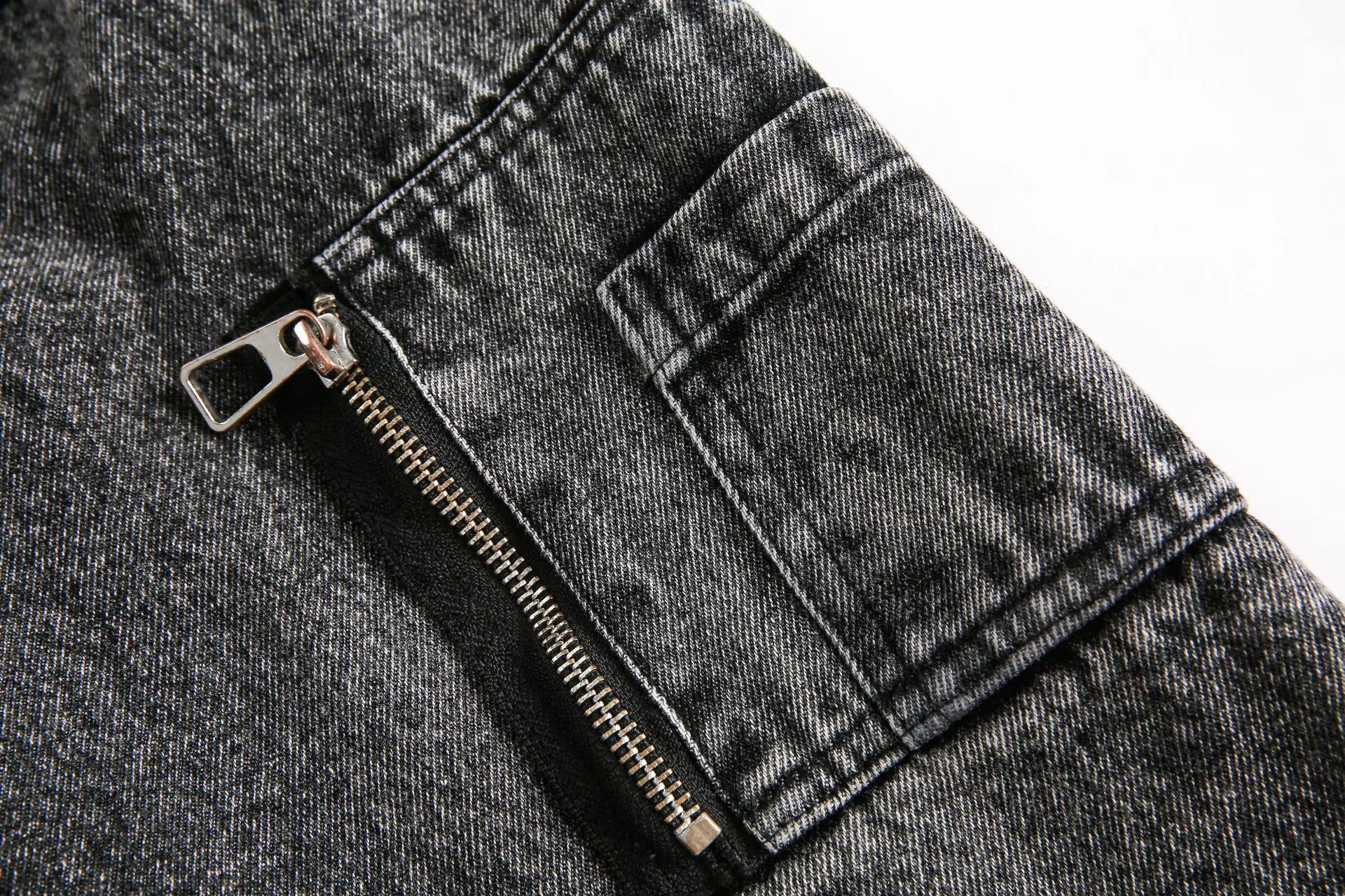 Jiayiku Men's  Spring New American Retro Smog Black Wash Water Denim Jacket Stitching Design Jacket display picture 20