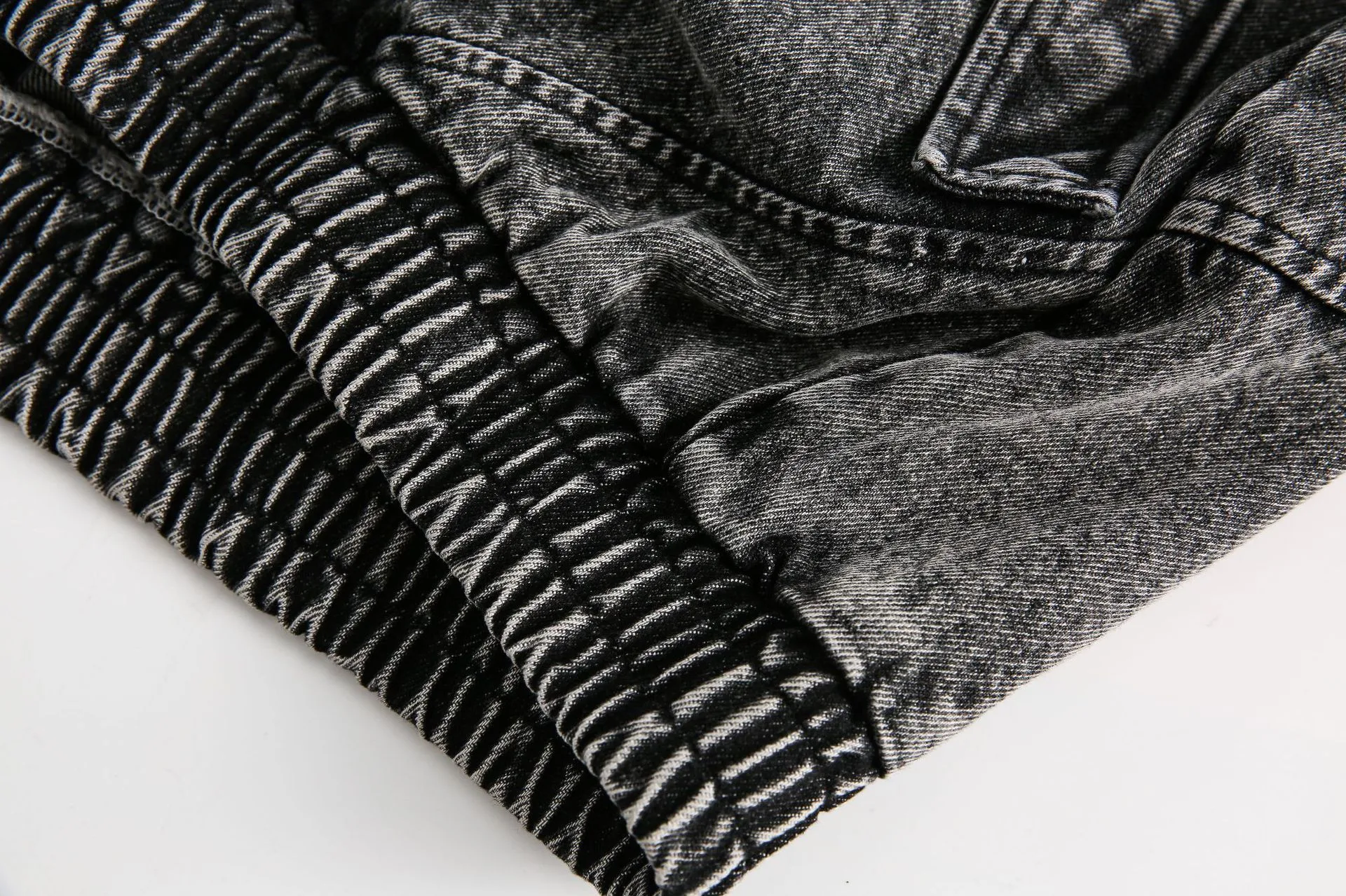 Jiayiku Men's  Spring New American Retro Smog Black Wash Water Denim Jacket Stitching Design Jacket display picture 22