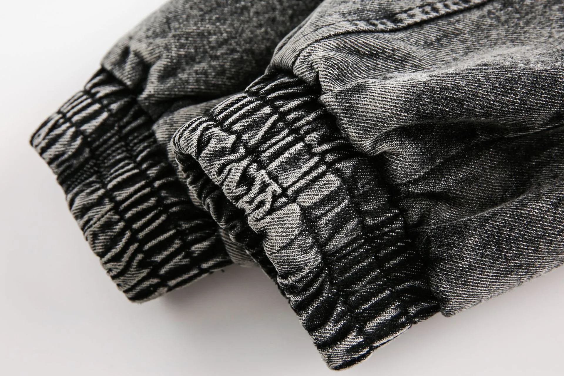 Jiayiku Men's  Spring New American Retro Smog Black Wash Water Denim Jacket Stitching Design Jacket display picture 23