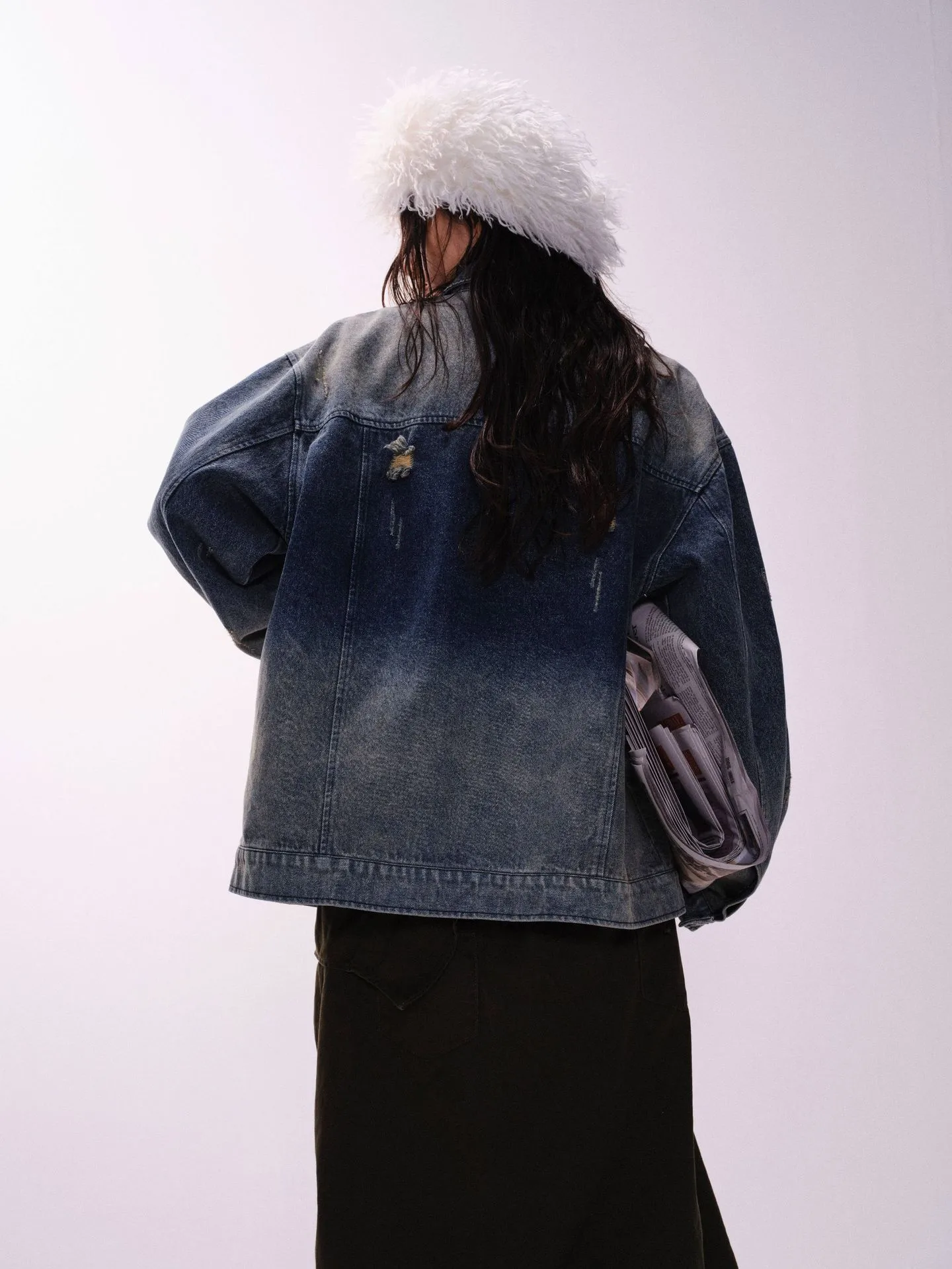 Jiayiku Tide Brand  Spring New American Retro Badge Design Gradient Wash Water Denim Jacket Coat display picture 11